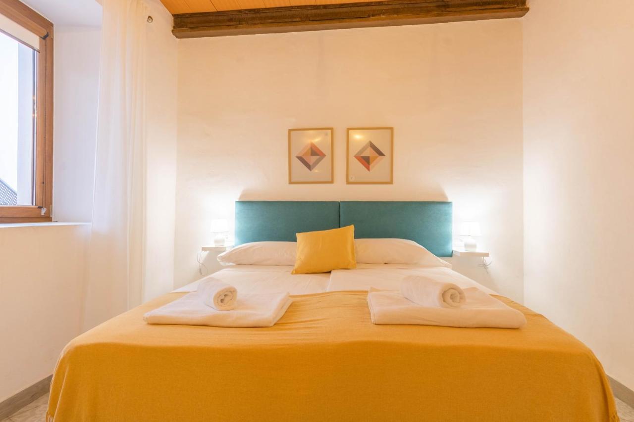 Apartamentos Miguel De Cervantes Centro Córdoba Exteriör bild