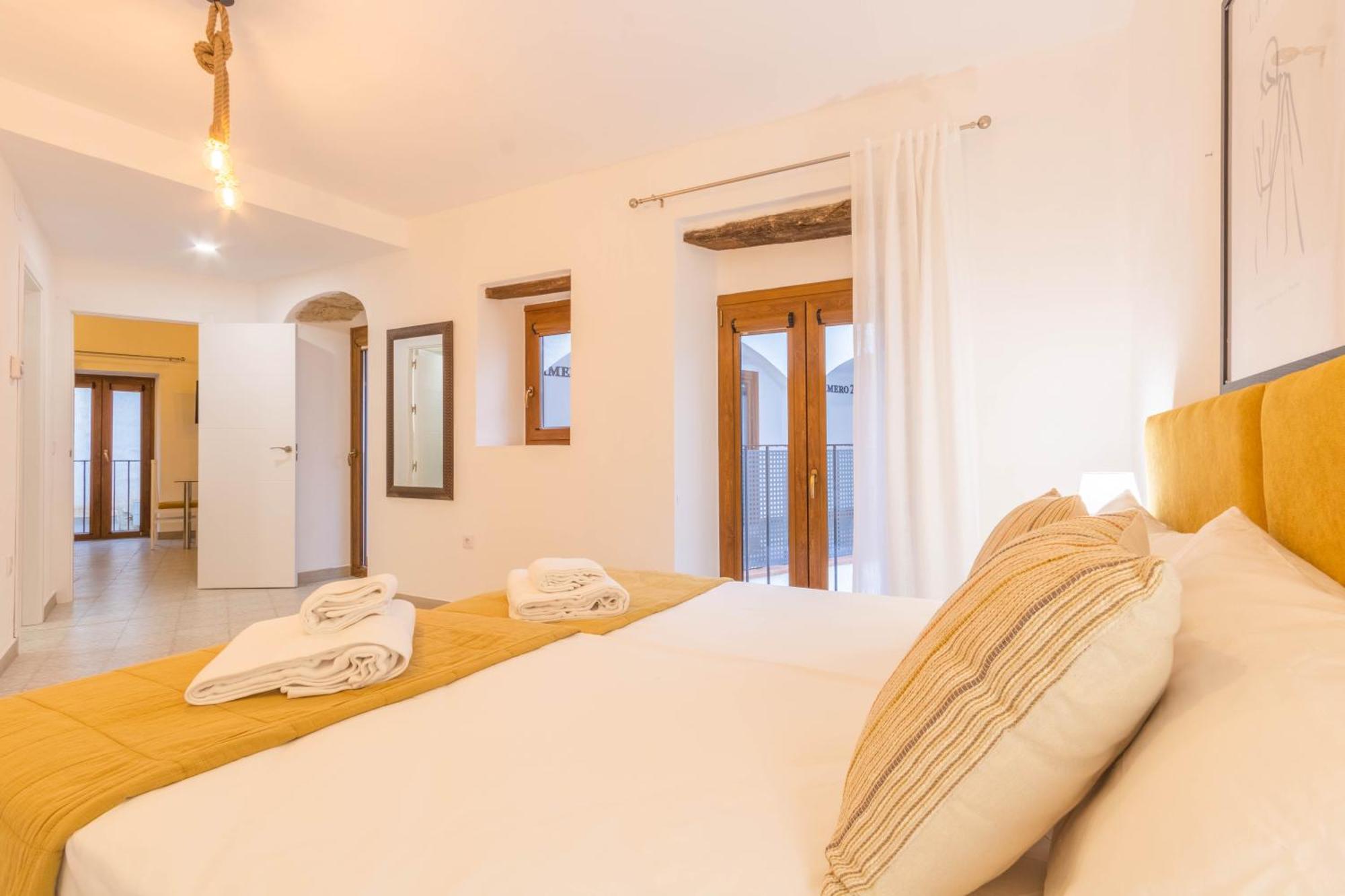 Apartamentos Miguel De Cervantes Centro Córdoba Exteriör bild