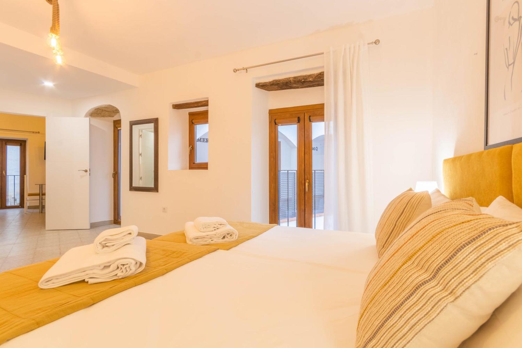 Apartamentos Miguel De Cervantes Centro Córdoba Exteriör bild
