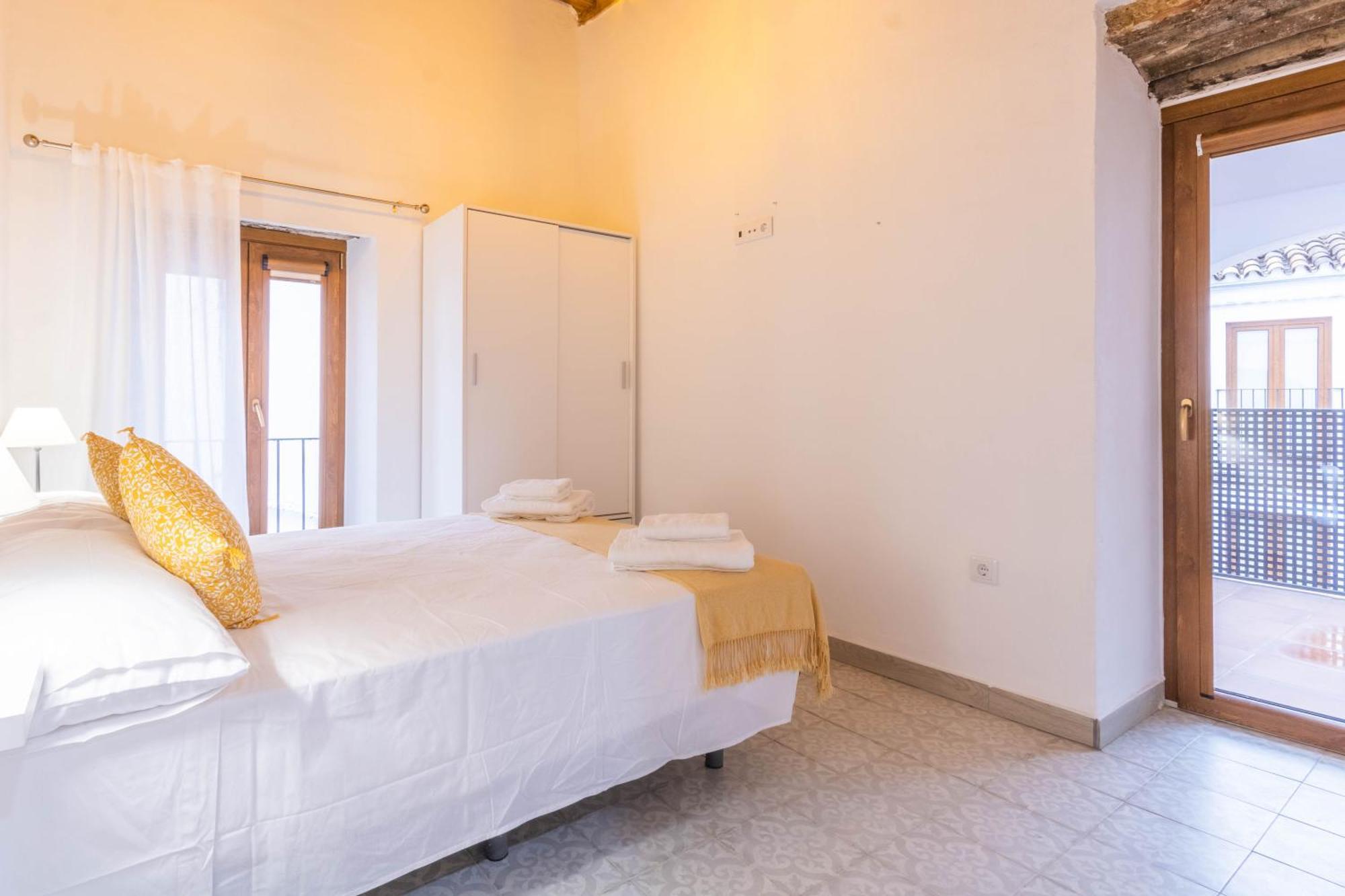 Apartamentos Miguel De Cervantes Centro Córdoba Exteriör bild